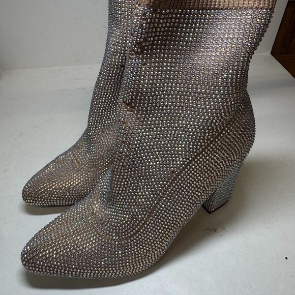 Wild Pair Womens 6.5 M Nude Bling Rhinestone Pull On Block Heel Boots DISPLAYGZ4 - Picture 3 of 5